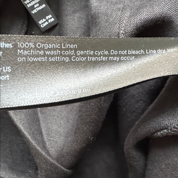 Eileen Fisher | 100% Organic Linen Pants in Black | Size M Petite - Picture 5 of 5